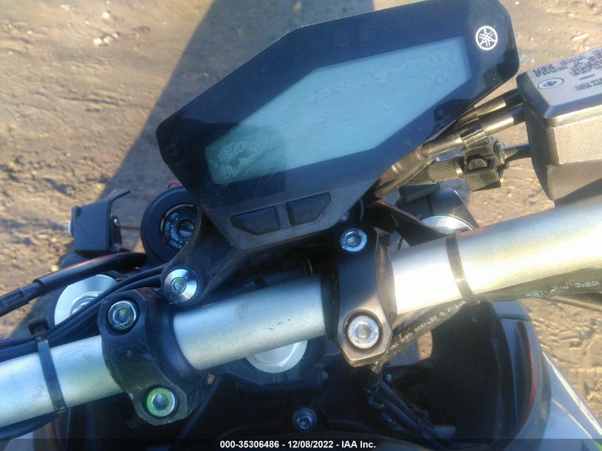 2016 YAMAHA FZ09 JYARN33NXGA002596