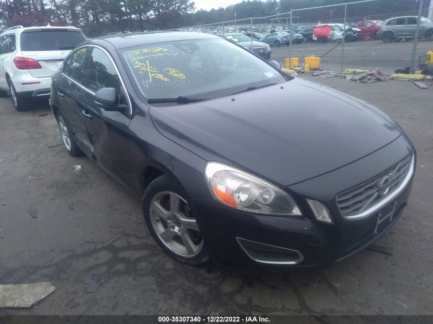 2013 VOLVO S60 T5 YV1612FH3D2176870