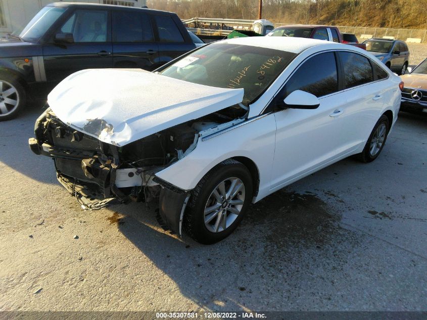 2015 HYUNDAI SONATA 2.4L SE - 5NPE24AF7FH072318