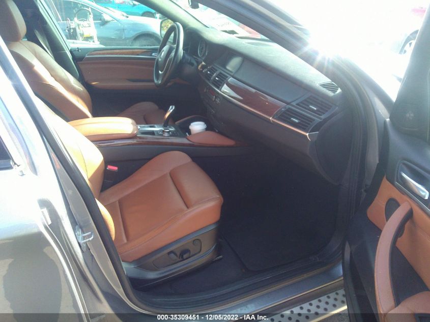 2014 BMW X6 XDRIVE50I 5UXFG8C58EL592778