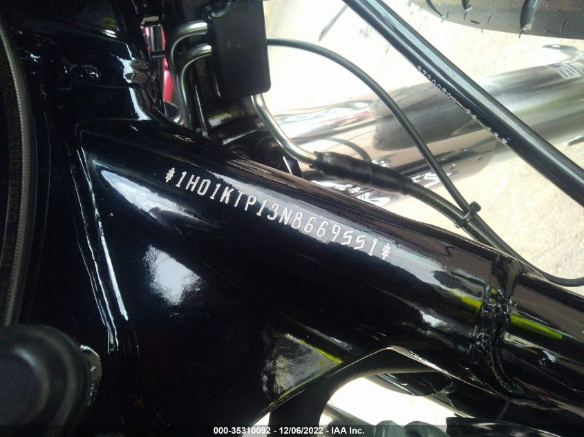 2022 HARLEY-DAVIDSON FLTRXS 1HD1KTP13NB669551