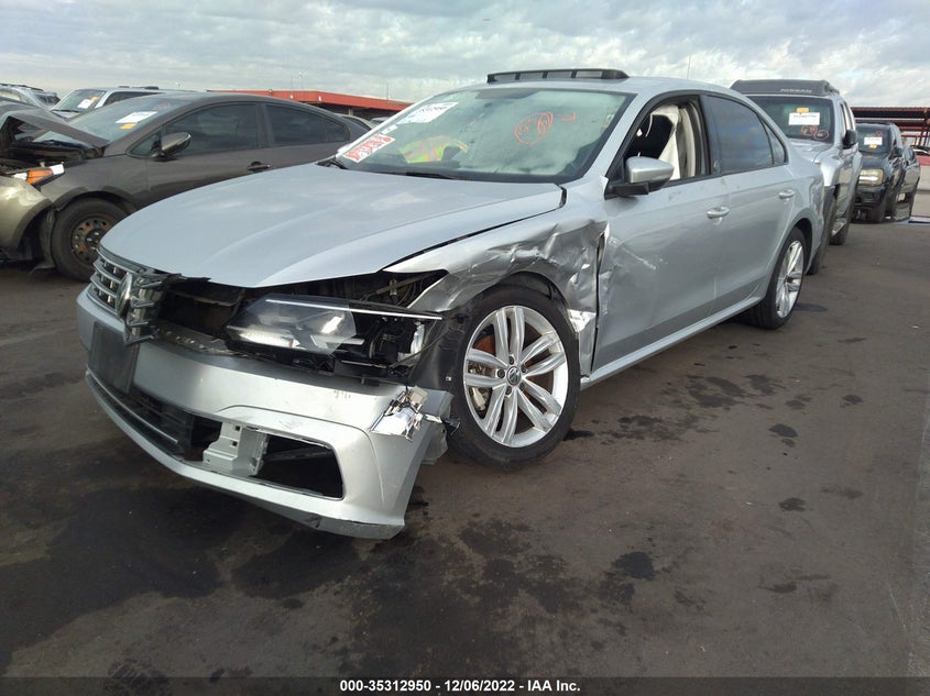 VIN 1VWLA7A35KC008573 2019 VOLKSWAGEN PASSAT 2.0T WOLFSBURG EDITION
