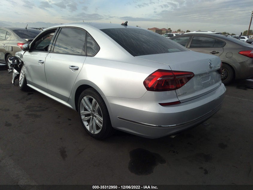 VIN 1VWLA7A35KC008573 2019 VOLKSWAGEN PASSAT 2.0T WOLFSBURG EDITION