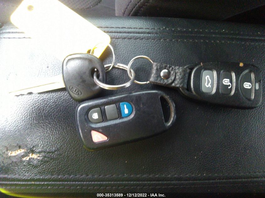 2013 KIA FORTE KOUP EX KNAFU6A27D5740345