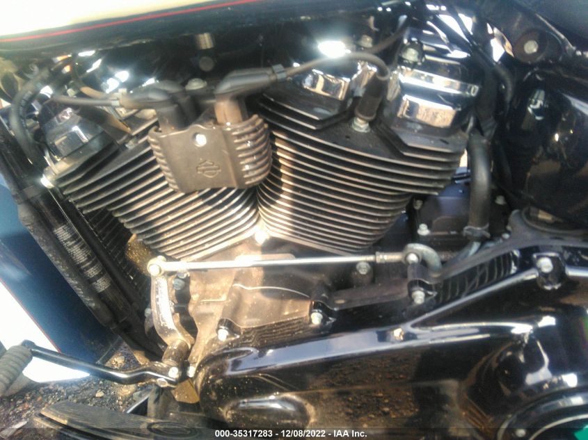 2019 HARLEY-DAVIDSON FLHCS 1HD1YBK14KC014529