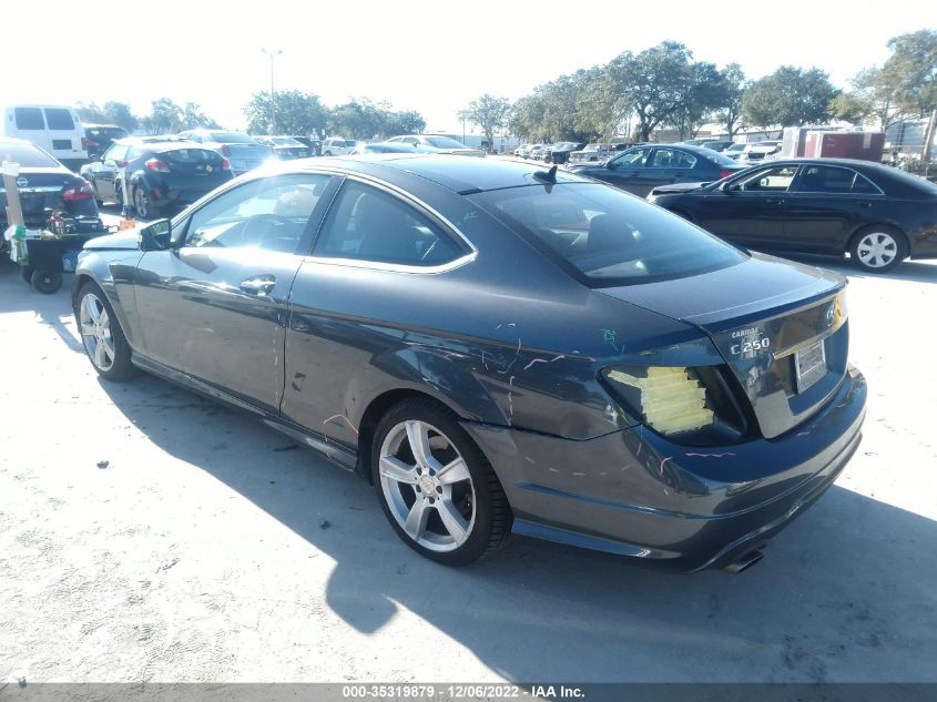 2013 MERCEDES-BENZ C-CLASS C 250 WDDGJ4HB1DG061532