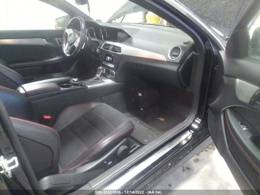 2013 MERCEDES-BENZ C 350 SPORT 4MATIC WDDGJ8JB4DG056732