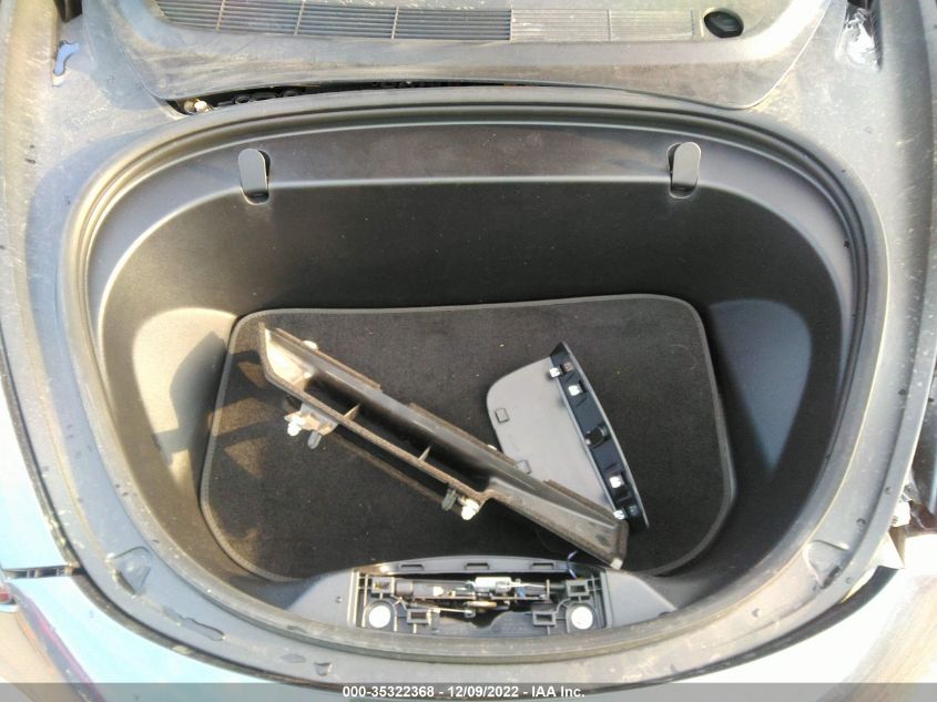 Фото: 5YJ3E1EAXJF059369