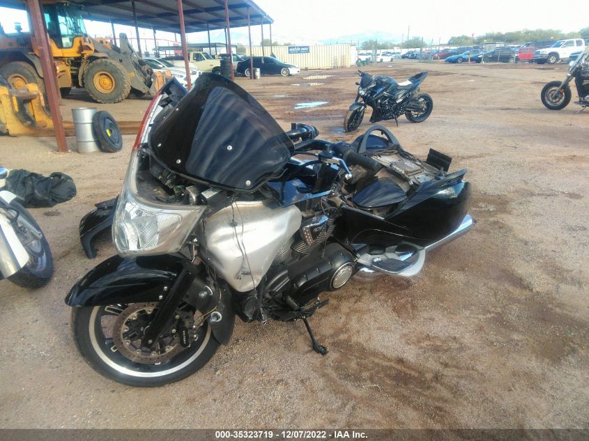 2011 VICTORY MOTORCYCLES VISION 8-BALL 5VPSA36N0B3000979