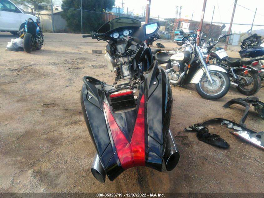 2011 VICTORY MOTORCYCLES VISION 8-BALL 5VPSA36N0B3000979