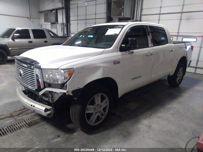 2013 TOYOTA TUNDRA 4WD TRUCK LTD/PLATINUM - 5TFHW5F1XDX322852