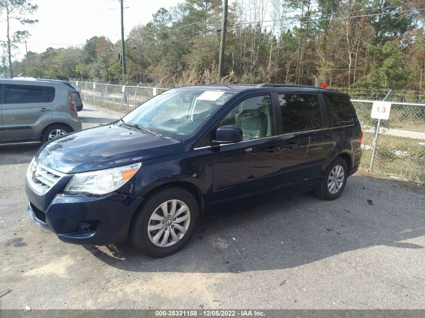 2014 VOLKSWAGEN ROUTAN SE W/RSE & NAVIGATION 2C4RVABG3ER135138