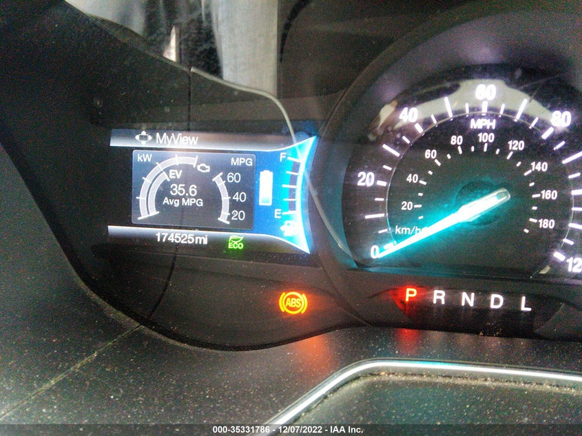 VIN 3FA6P0LU7JR208940 2018 FORD FUSION HYBRID SE