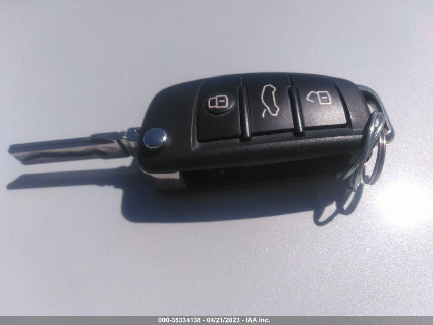 2014 AUDI R8 V10 PLUS - WUAKNAFG4EN000343