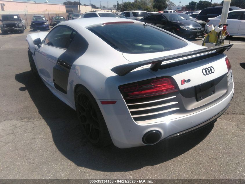 2014 AUDI R8 V10 PLUS - WUAKNAFG4EN000343