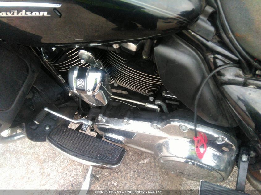 2019 HARLEY-DAVIDSON FLTRU - 1HD1KGF13KB617227