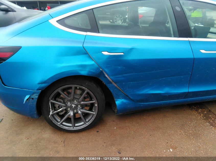 VIN 5YJ3E1EB8JF104429 2018 TESLA MODEL 3 LONG RANGE