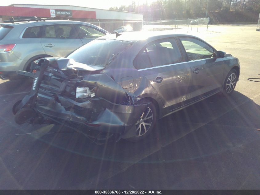 2018 VOLKSWAGEN JETTA 1.4T - 3VWDB7AJ1JM263380