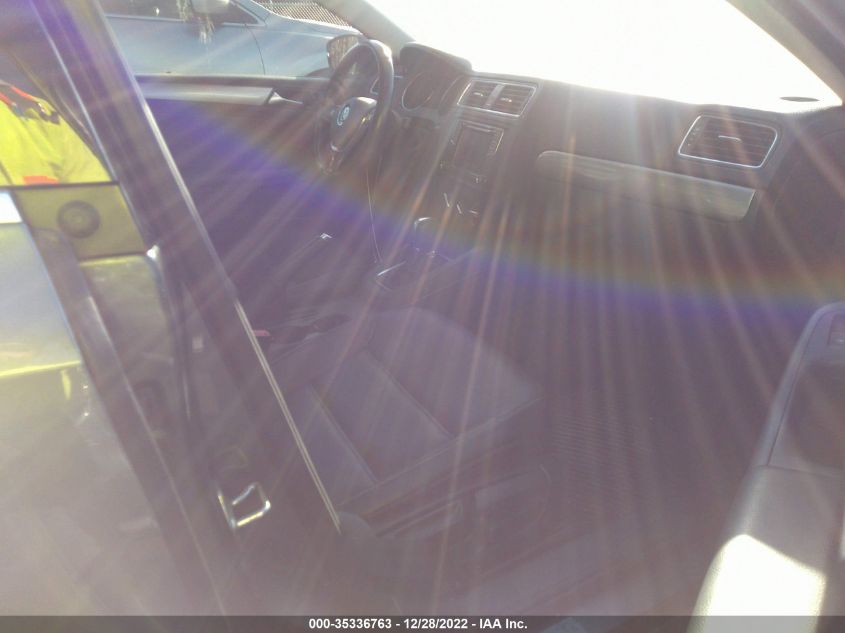 2018 VOLKSWAGEN JETTA 1.4T - 3VWDB7AJ1JM263380
