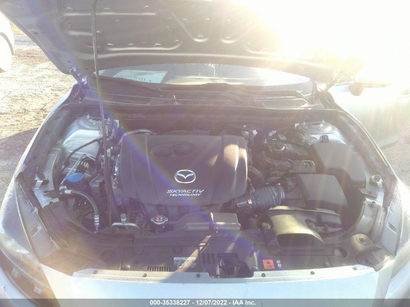 2018 MAZDA MAZDA3 4-DOOR TOURING 3MZBN1V39JM222826