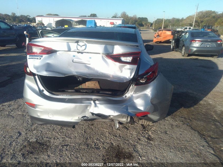 2018 MAZDA MAZDA3 4-DOOR TOURING 3MZBN1V39JM222826