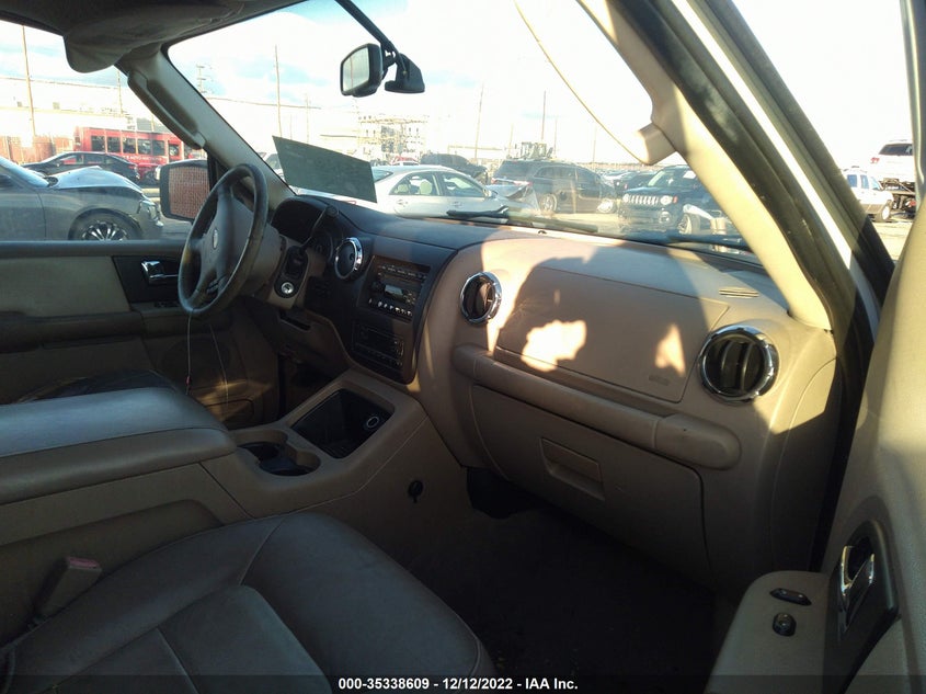 2006 FORD EXPEDITION VIN: 1FMPU17526LA99420