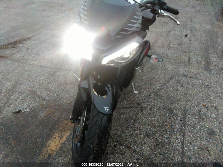2022 TRIUMPH MOTORCYCLE STREET TRIPLE R (LRH) SMTA544D6NTAY6029