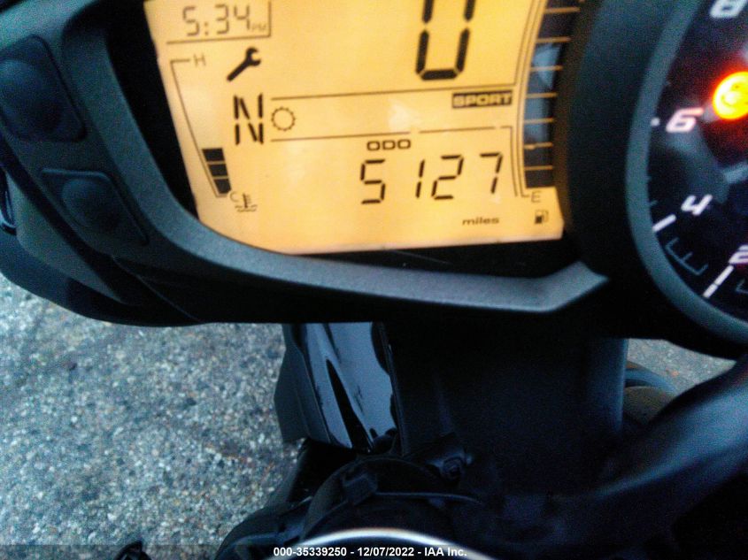 2022 TRIUMPH MOTORCYCLE STREET TRIPLE R (LRH) SMTA544D6NTAY6029