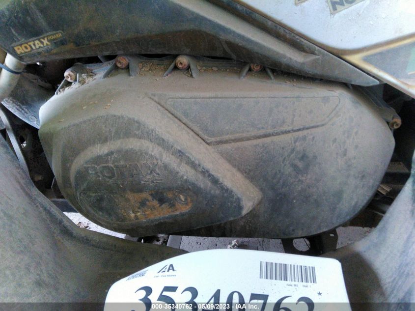 2016 CAN-AM RENEGADE X MR 1000R 3JBMWAX29GJ000295