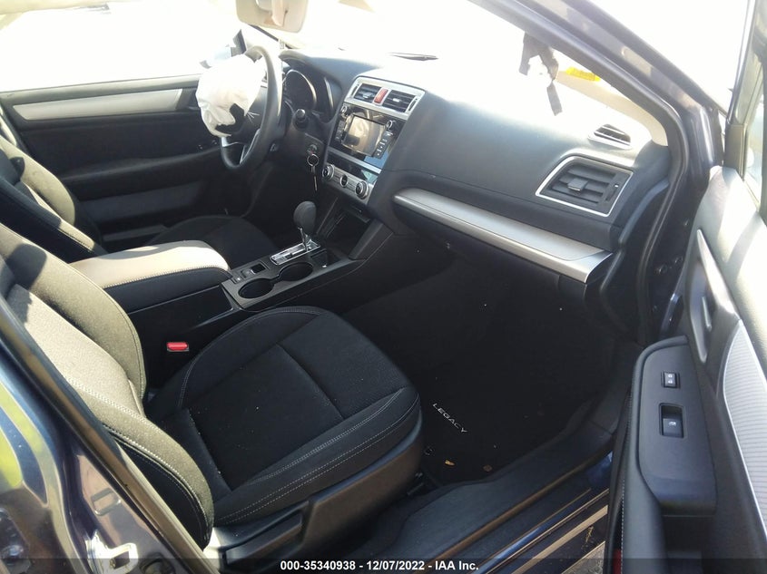 Auction sale of the 2018 SUBARU LEGACY , vin: 4S3BNAA65J3046104, lot number: 35340938