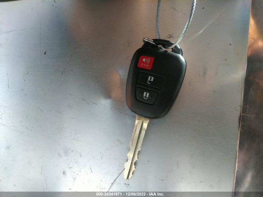 2014 TOYOTA RAV4 LE - JTMZFREV3EJ003121