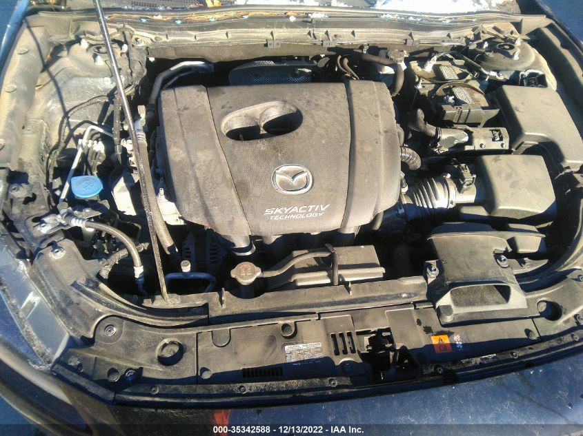 2018 MAZDA MAZDA3 4-DOOR TOURING 3MZBN1V38JM233008