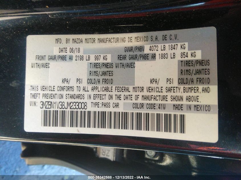 2018 MAZDA MAZDA3 4-DOOR TOURING 3MZBN1V38JM233008