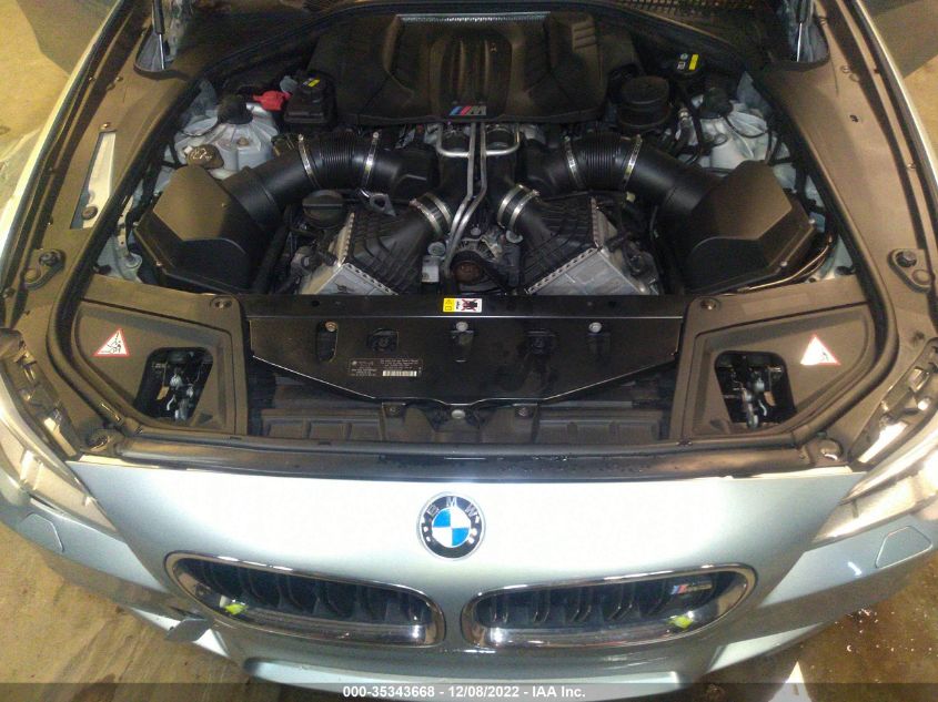 2015 BMW M5 WBSFV9C53FD594391