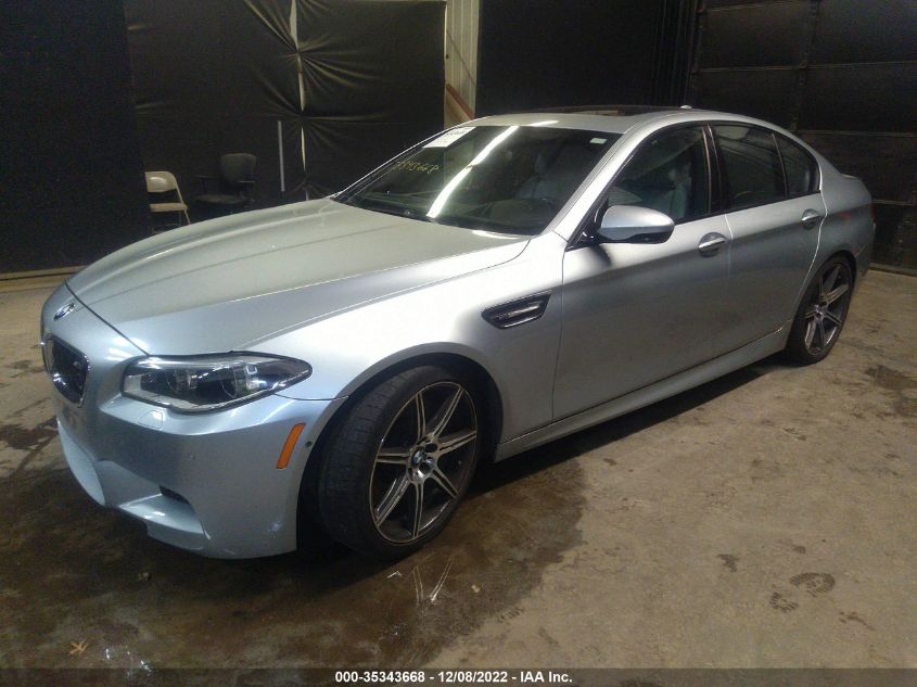 2015 BMW M5 WBSFV9C53FD594391