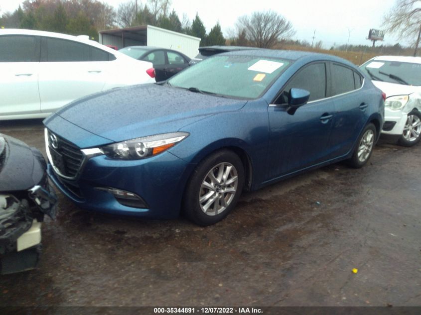 2017 MAZDA MAZDA3 4-DOOR SPORT 3MZBN1U70HM106302