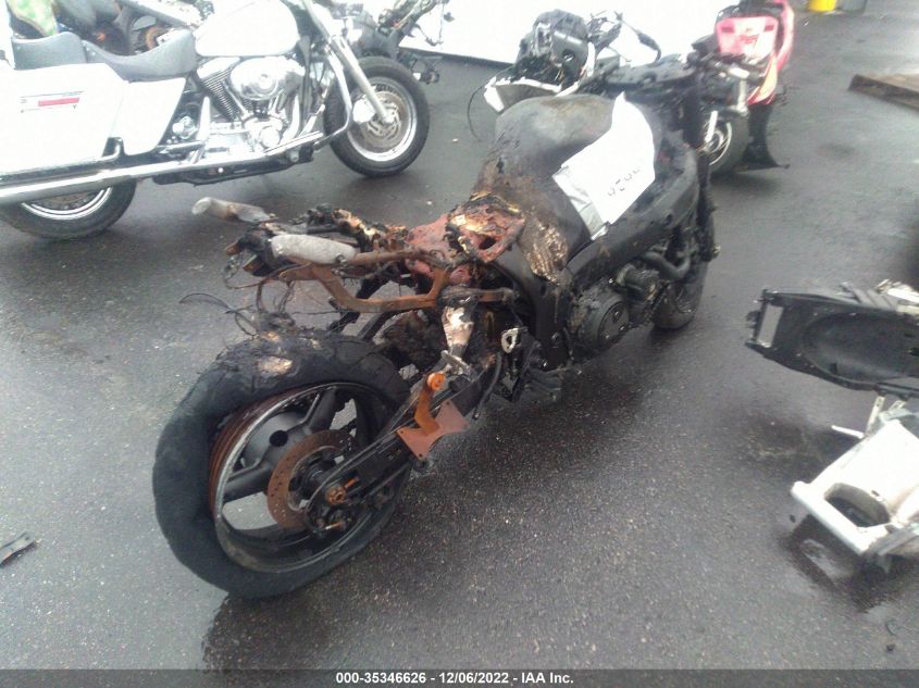 2005 SUZUKI GSX1300 RK5 JS1GW71AX52101212