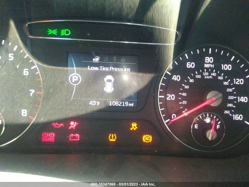 2017 KIA SORENTO LX V6 - 5XYPG4A55HG319024