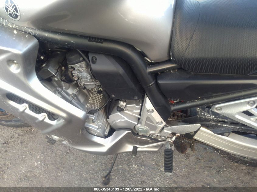 2003 YAMAHA FZS10 JYARN07N13A000884