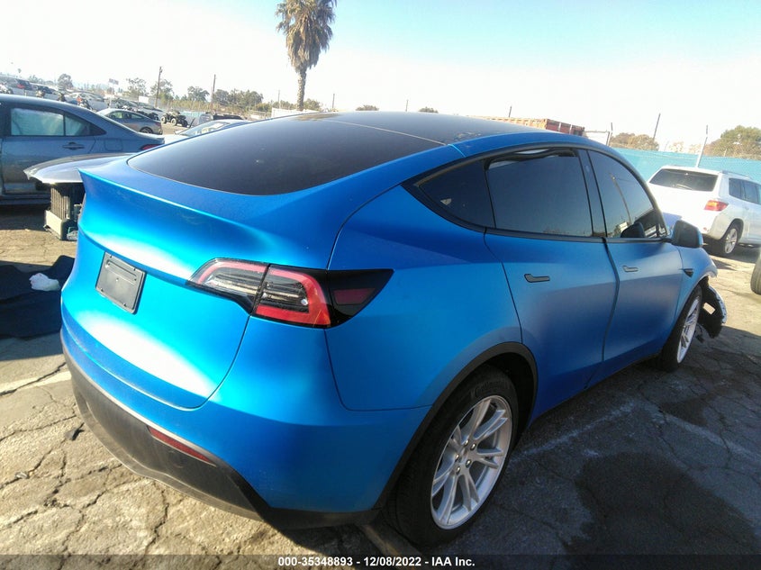 VIN 7SAYGDEE1NF367561 2022 TESLA MODEL Y LONG RANGE