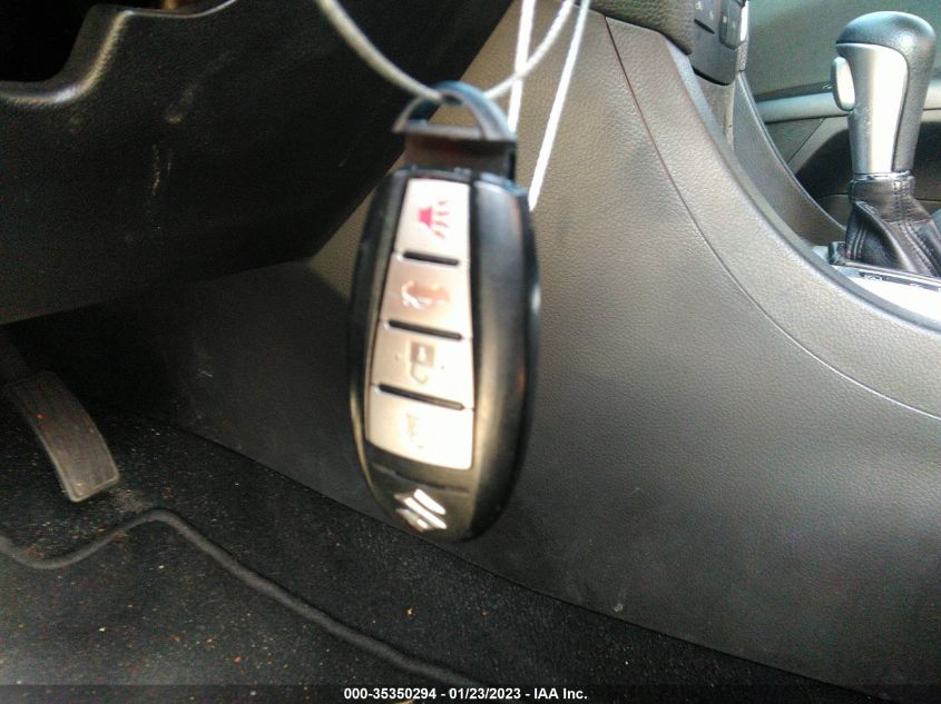 2013 SUZUKI KIZASHI SE JS2RF9A37D6100379