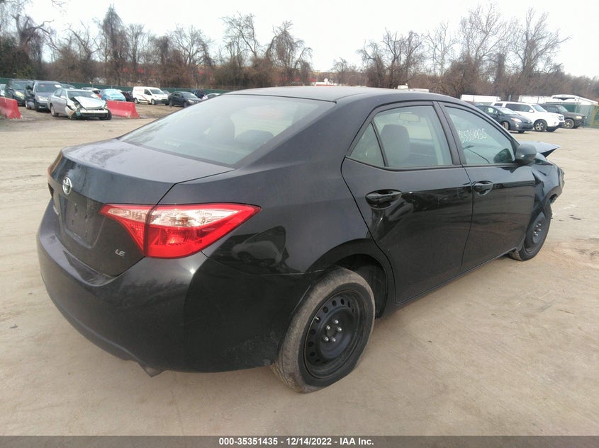 VIN 2T1BURHEXJC989420 2018 TOYOTA COROLLA LE