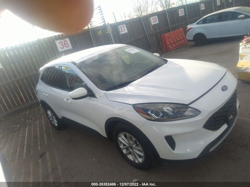 1FMCU0BZXMUA39279 FORD ESCAPE SE HYBRID 2021