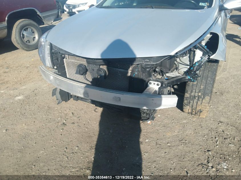 2015 HYUNDAI AZERA KMHFG4JG4FA495276