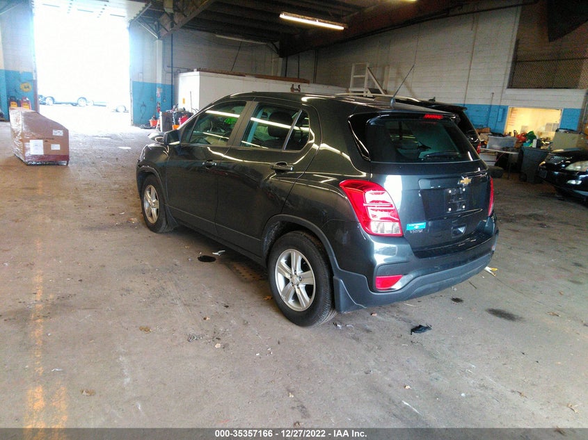 VIN 3GNCJKSB7LL211814 2020 CHEVROLET TRAX LS