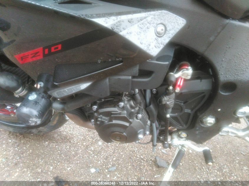 2017 YAMAHA FZ10 JYARN48E3HA001242