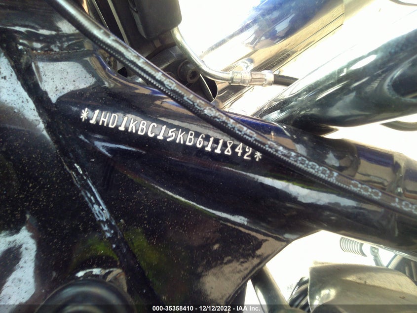 VIN 1HD1KBC15KB611842 2019 HARLEY-DAVIDSON FLHX