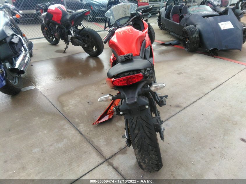 2011 KAWASAKI EX650 C JKAEXEC13BDA69471