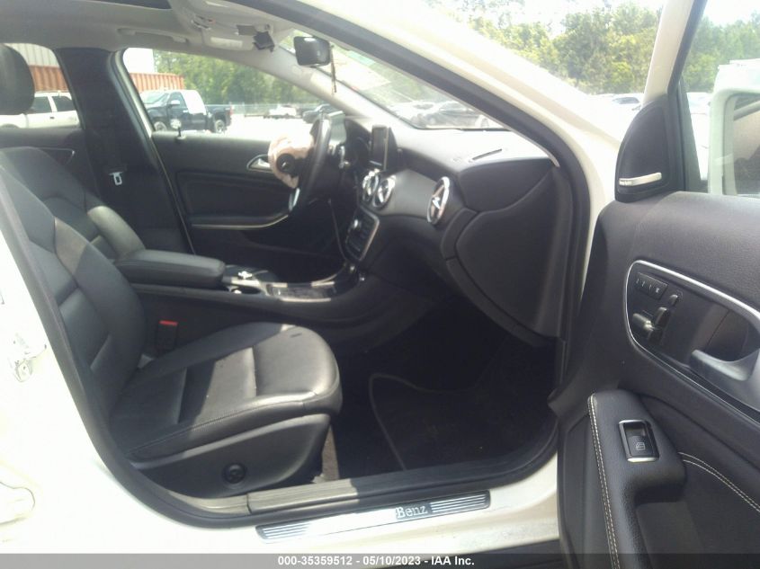 2015 MERCEDES-BENZ GLA-CLASS GLA 250 WDCTG4GB2FJ169005