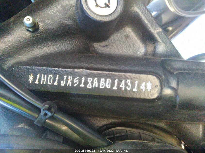 2010 HARLEY-DAVIDSON FLSTFB 1HD1JN518AB014314